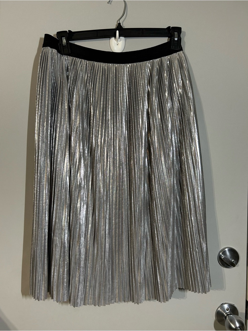 Metallic Silver lamé accordion Pleated Midi Skirt size PM glam, disco, mod